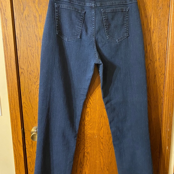 Lee Riders Jean - Picture 2 of 6